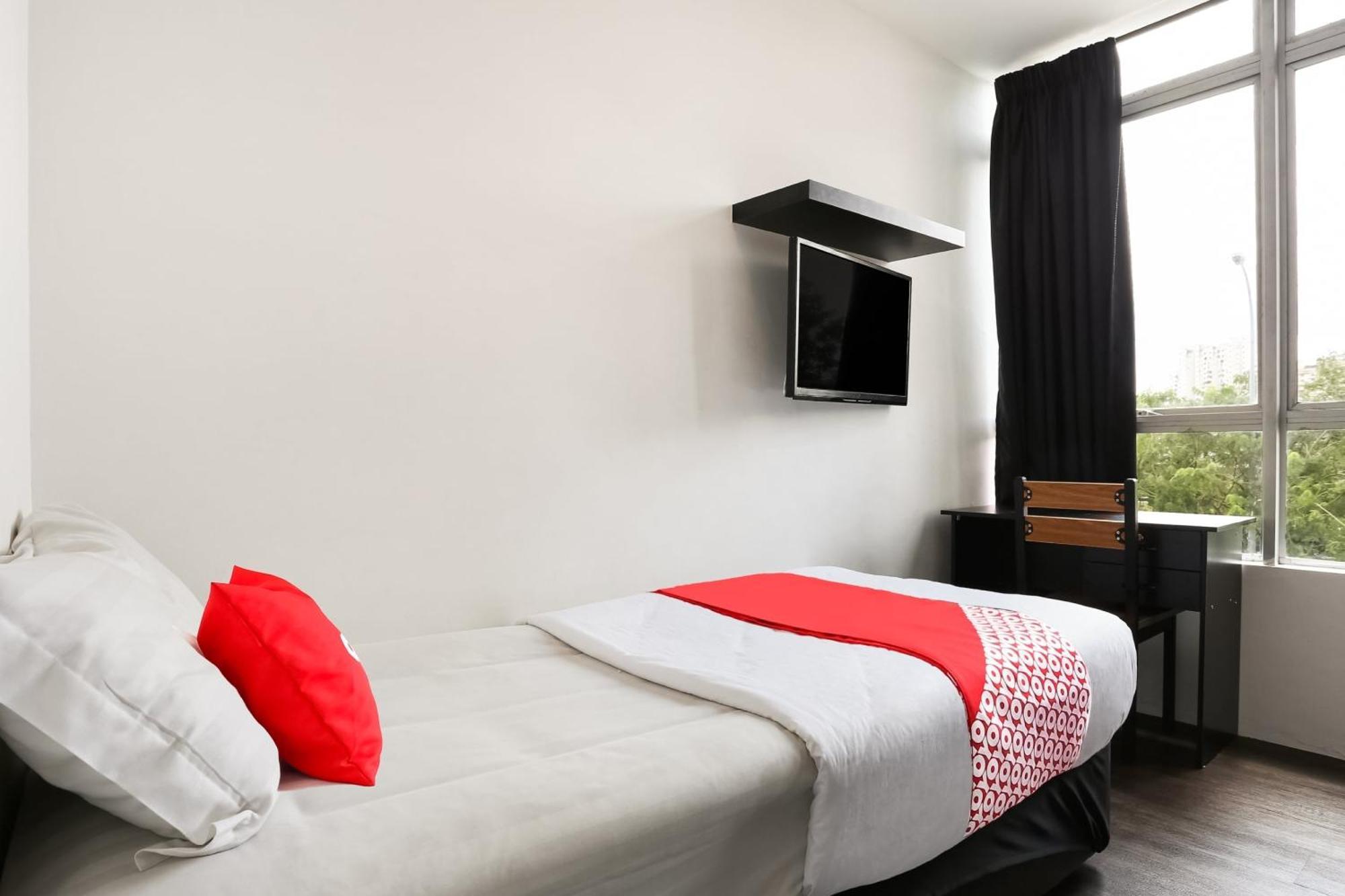 Oyo 90460 Hotel Kl2F Rest & Go Shah Alam Exterior foto