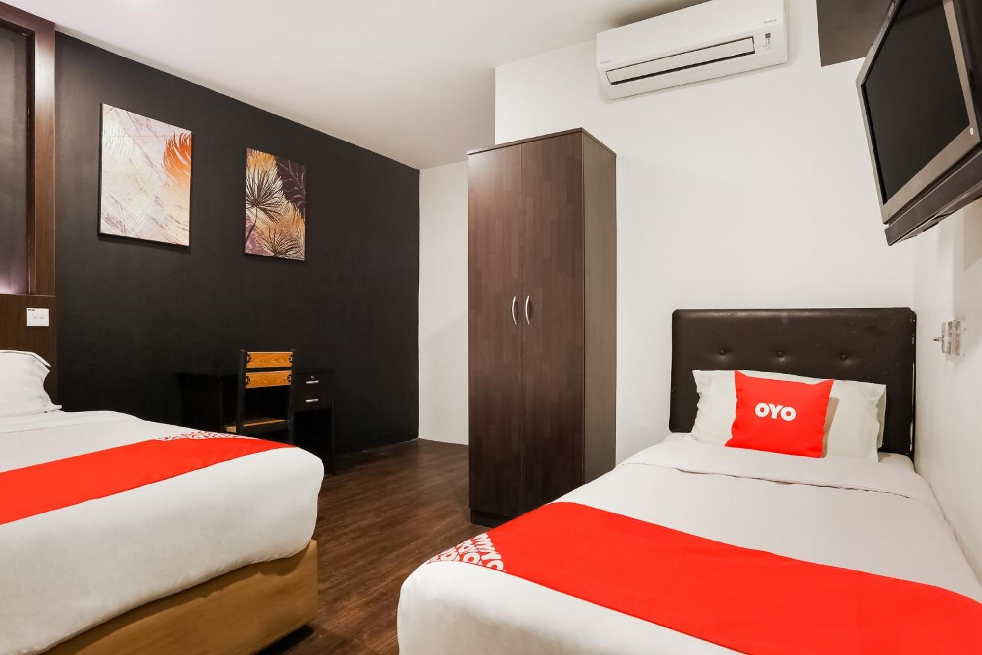 Oyo 90460 Hotel Kl2F Rest & Go Shah Alam Exterior foto