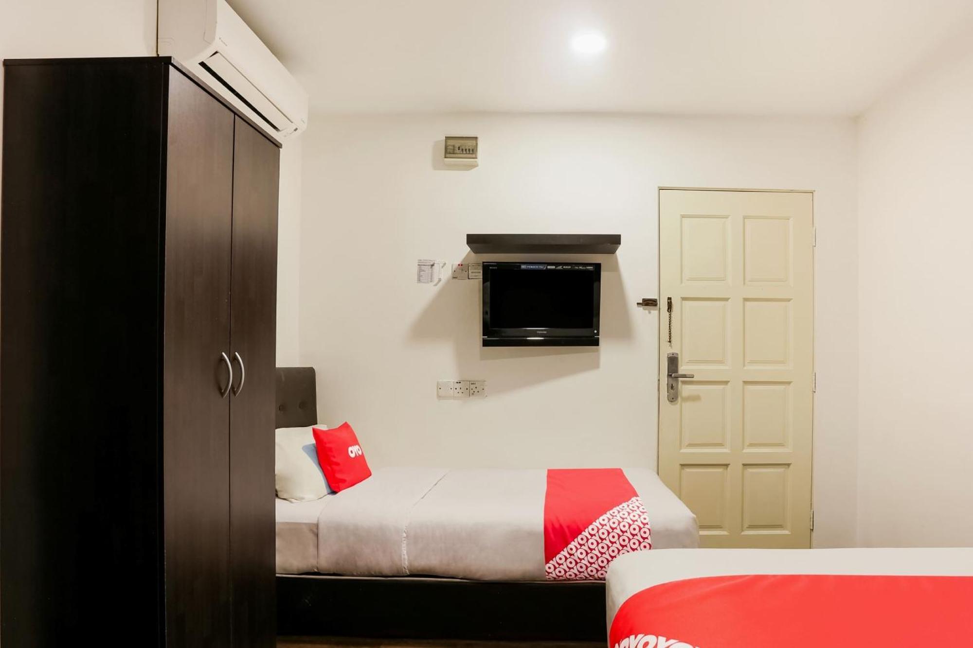Oyo 90460 Hotel Kl2F Rest & Go Shah Alam Exterior foto